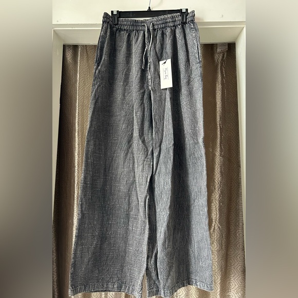 Myra Bag Pants - NWT Myra Pants size M